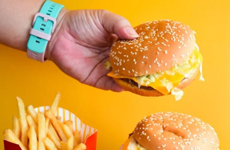 Crean vacuna para no engordar y comer de todo