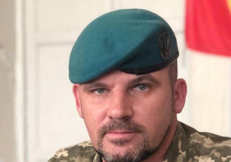 Ucrania anuncia nuevo jefe del Estado Mayor entre nuevas retiradas en la región rusa de Kursk Ucrania anuncia nuevo jefe del Estado Mayor entre nuevas retiradas en la región rusa de Kursk