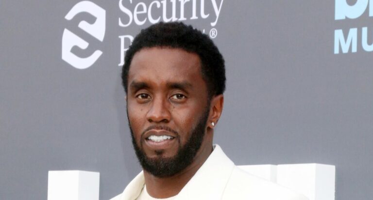 Acusan a «Diddy Combs de dos delitos más antes del juicio por tráfico sexual en mayo
