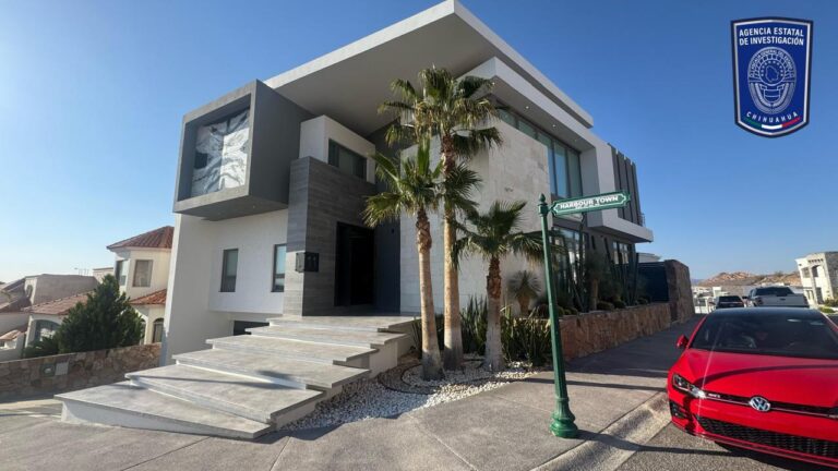 Realizan cateo en vivienda fraccionamiento de Bosques de San Francisco Realizan cateo en vivienda fraccionamiento de Bosques de San Francisco