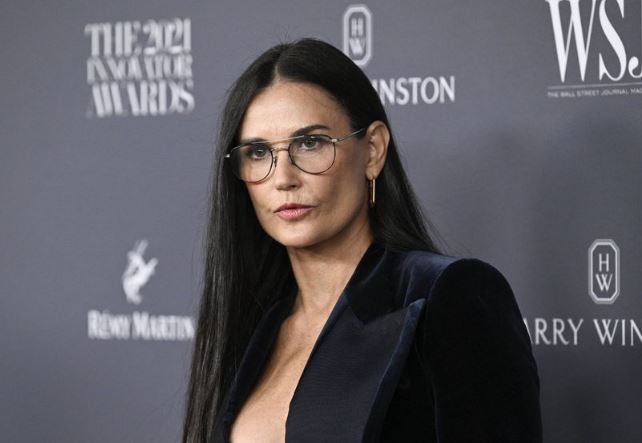 Asegura Demi Moore sentirse como un ave fénix