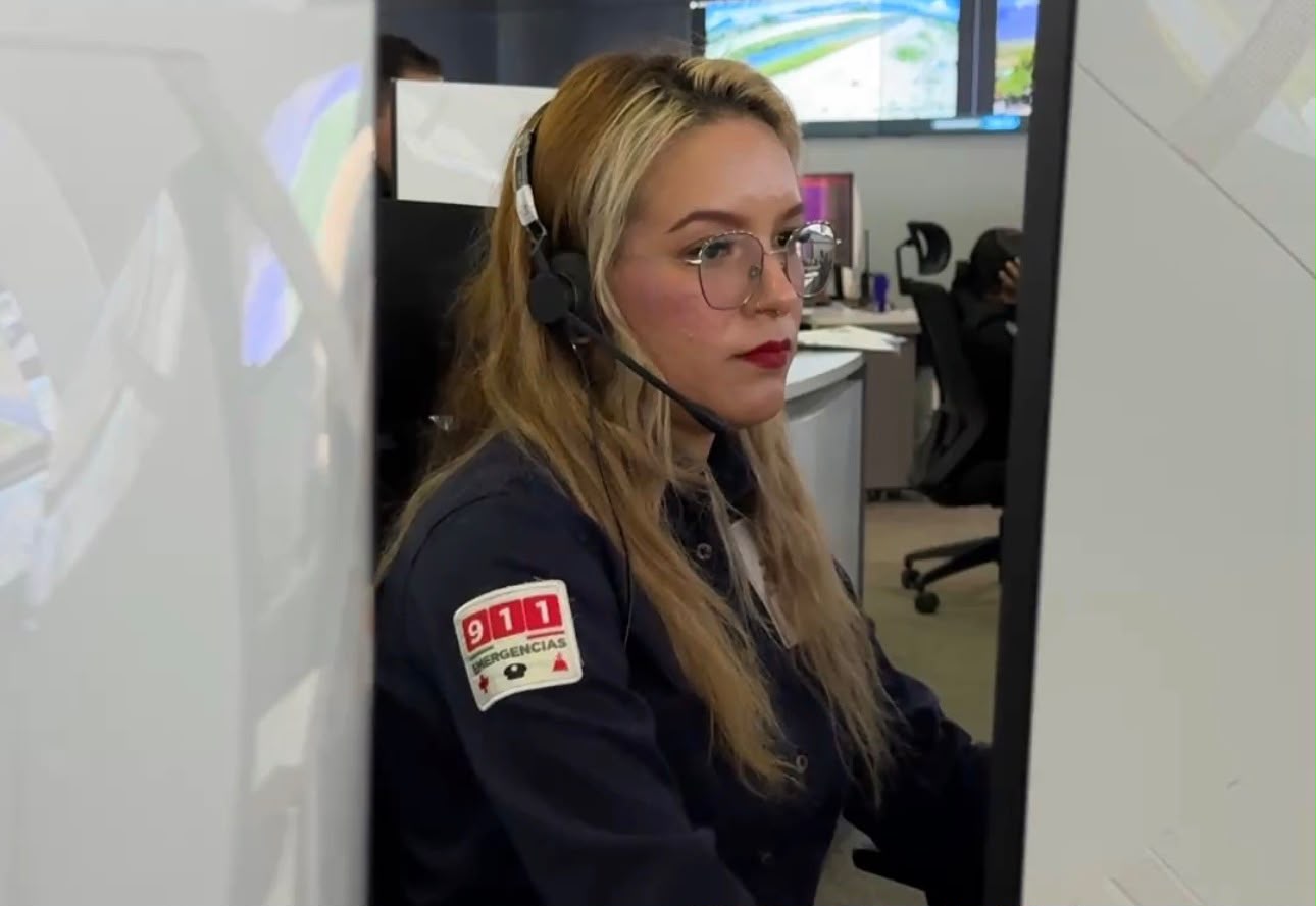 911